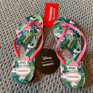 NEW ~  DISNEY  HAVAIANAS Flip Fops